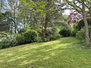 Photo 16- click for photo gallery